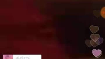 Fernanda se masturbando ao vivo na live do periscope