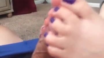 Footjob purple toes